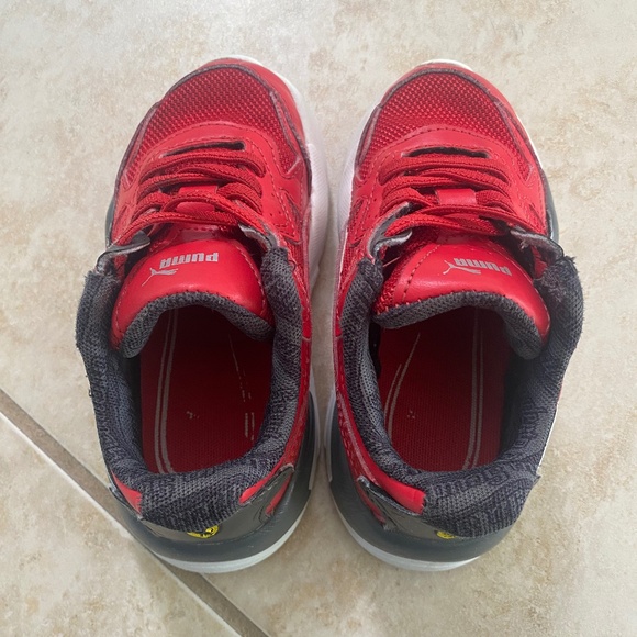 Puma Ferrari Red Toddler Sneakers Size 9C - Picture 13 of 14